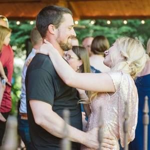 Meet your Posher, Leigh